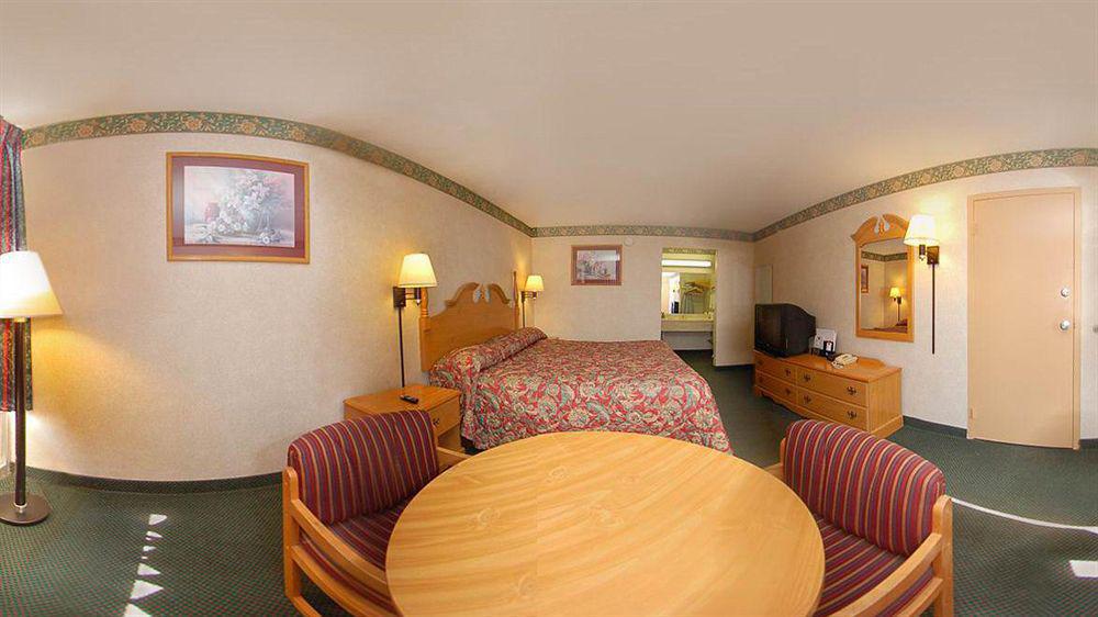 Red Roof Inn & Suites Cave City Eksteriør bilde