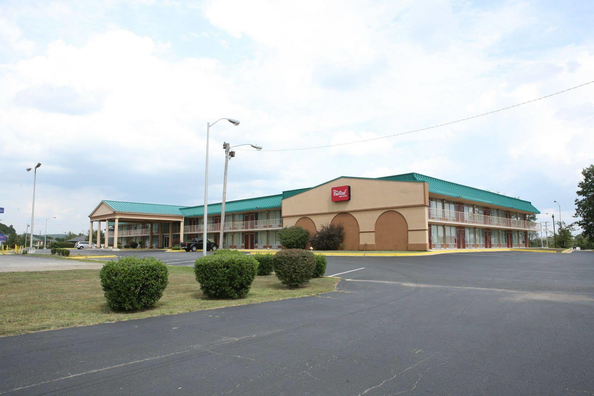 Red Roof Inn & Suites Cave City Eksteriør bilde